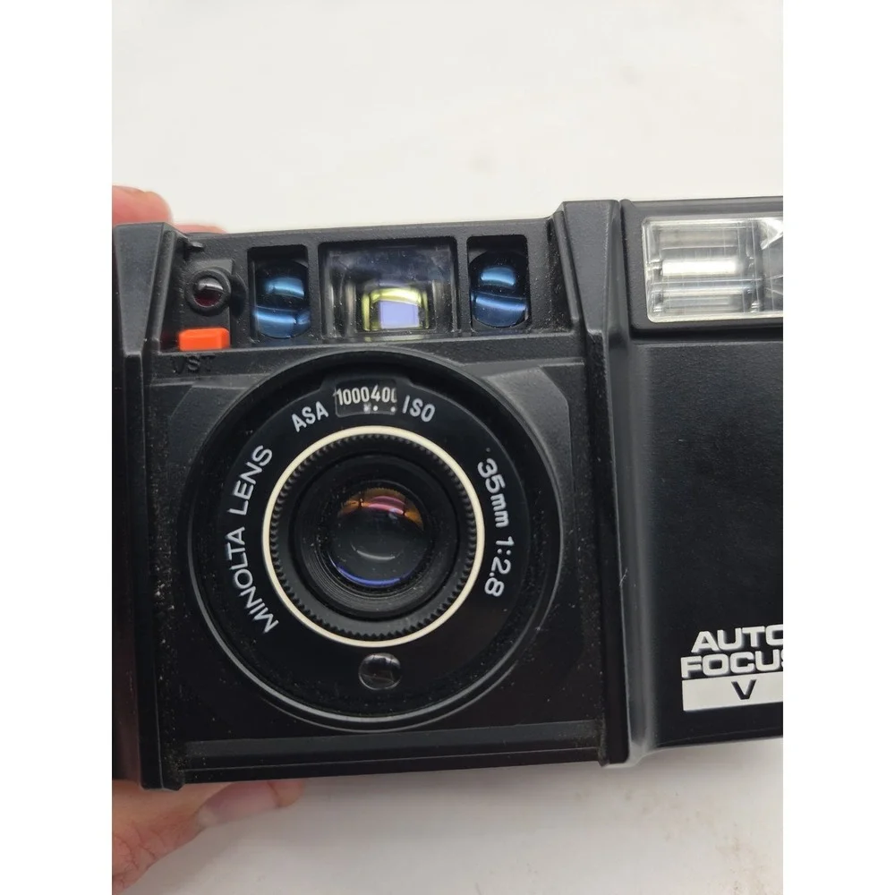 Vintage Minolta AF-S V 35mm f/2.8 ISO 1000 Film TESTED Works And Talks